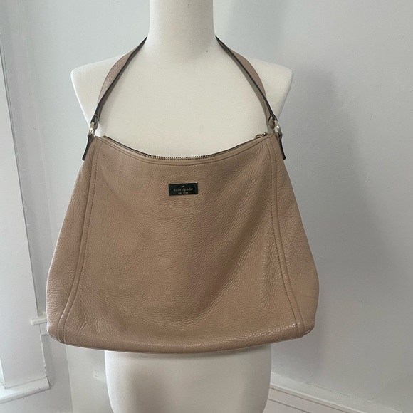 kate spade Handbags - Kate Spade Tan Leather Hobo style purse